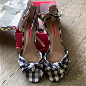 Betsy Johnson gingham sandals